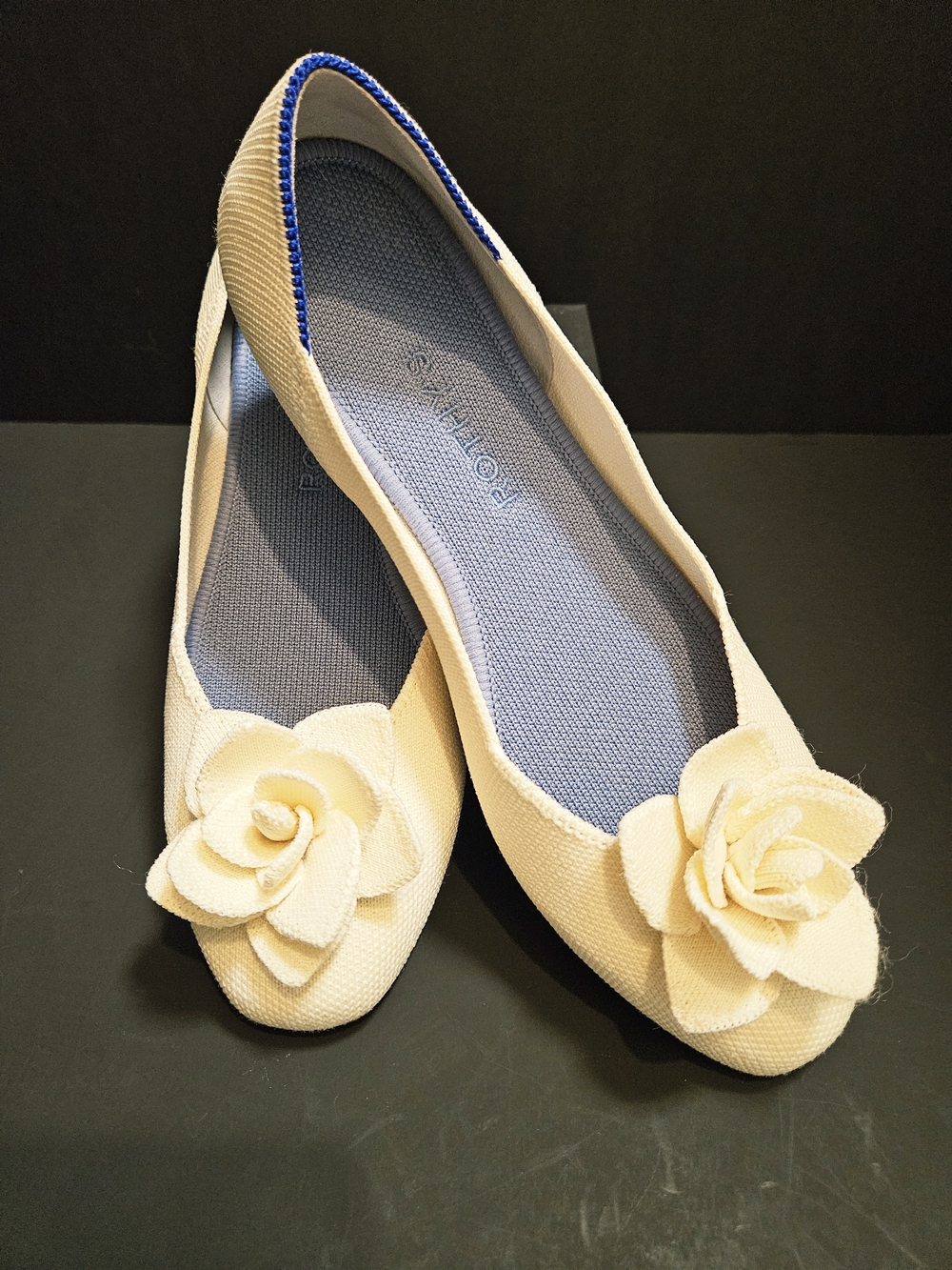 Rothy’s The Point Bloom Ecru Cream 3D Floral Washable Flats Size 9 RUNS SMALL